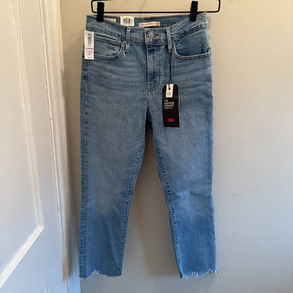 Levi’s - 724 HIGH RISE STRAIGHT; Size: W28 (NWT)